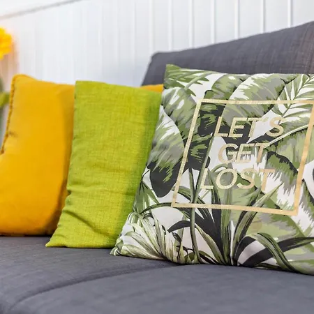 Savoa Sea 365 アパート